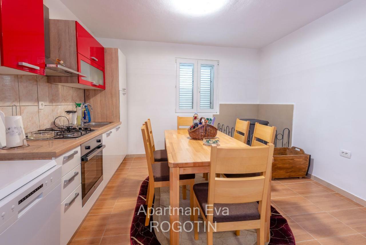 Apartman Eva Rogotin Exterior foto