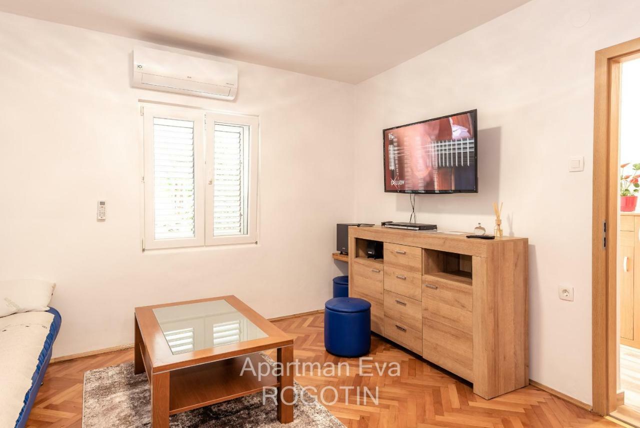 Apartman Eva Rogotin Exterior foto